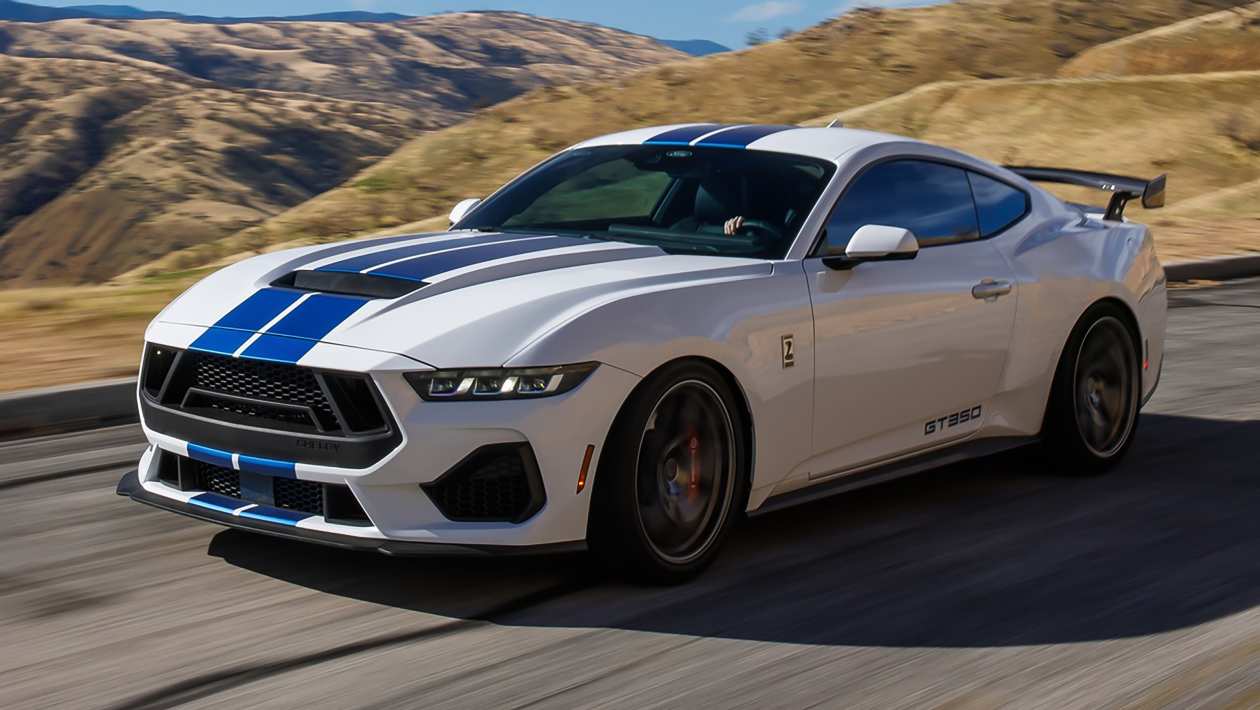 New Ford Mustang Shelby GT350 keeps it oldschool with 799bhp